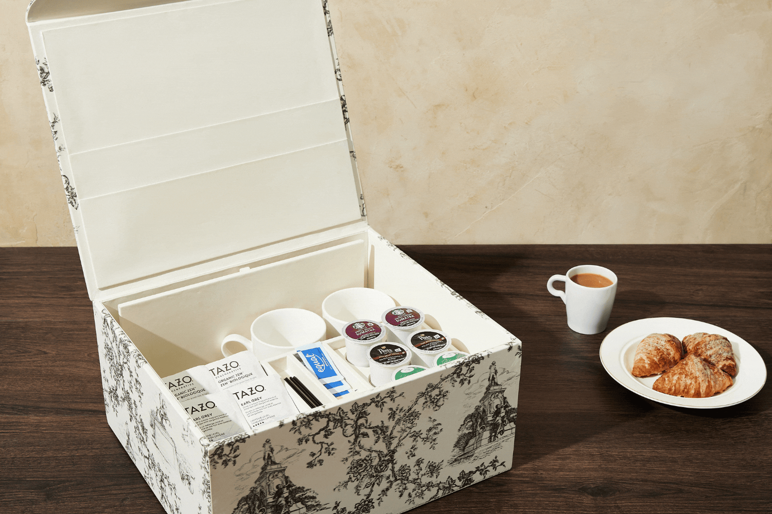 Final Product - Custom Coffee Box for Hay Adams DC from Paradigm Trends